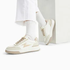 Baskets éclair Amelia blanc et beige à lacets