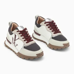 Baskets monogramme Adèle gris et bordeaux à semelle running