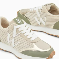 Baskets monogramme Athénaïs beige et kaki à semelle running