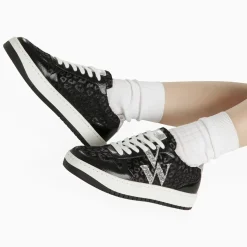 Baskets monogramme Kasia léopard noir à lacets