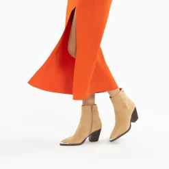 Bottines santiags Jenn beiges à talon
