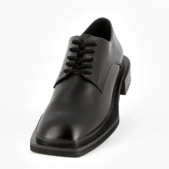 Derbies Leona noires à semelle carrée