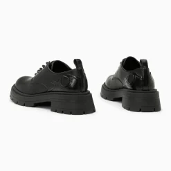 Derbies Meredith noires à semelle crantée