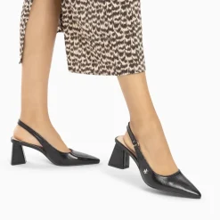 Escarpins slingback Lara noirs à bout pointu