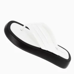 Tongs Inna blanches à semelle oversize